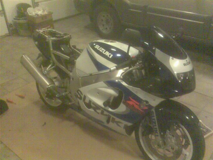 Suzuki GSXR *SOLGT* billede 10