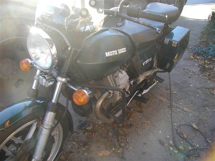 Moto Guzzi v 35 II policia billede 2