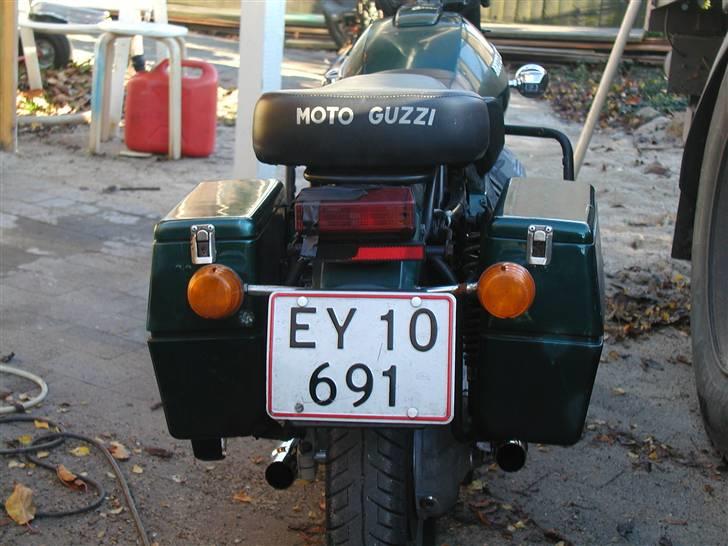 Moto Guzzi v 35 II policia billede 3