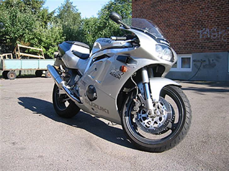 Suzuki gs 1000 e - fruens gsxr 400 sjov lille cykel den styre en del bedre end mine gamle billede 3