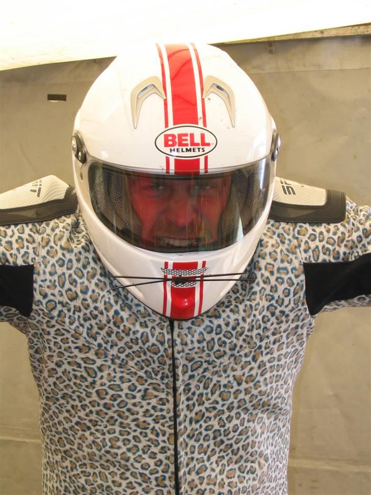 Yamaha YZF-R1 billede 11