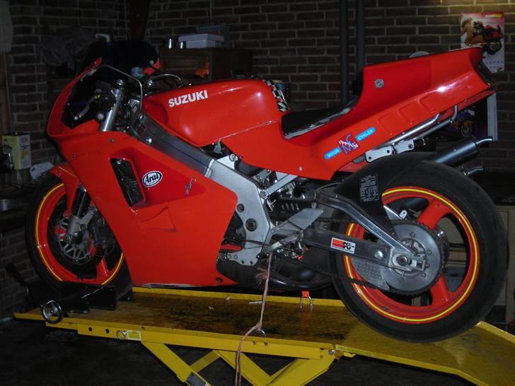 Suzuki rgv 250 vj22m billede 6