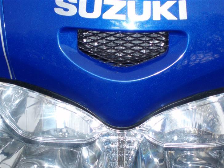 Suzuki gsx 600 f (SOLGT) billede 3