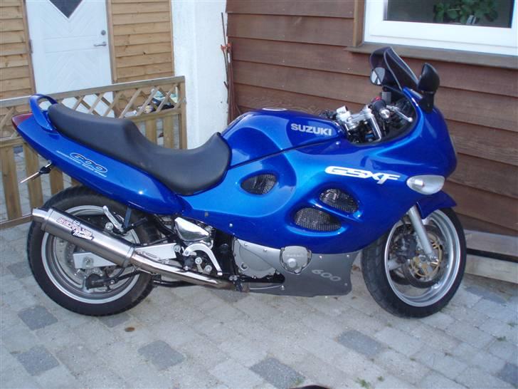 Suzuki gsx 600 f (SOLGT) billede 5