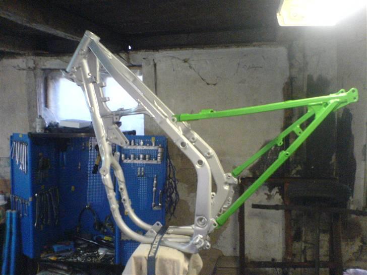 Kawasaki KX 250 - stel sandblæst og malet billede 3