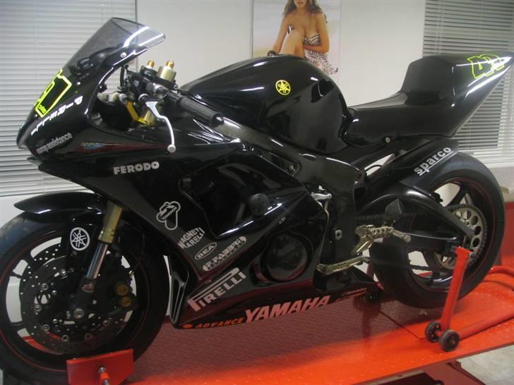 Yamaha YZF R6 Baneracer (solgt)  - Pannonia Ring 2008 billede 9