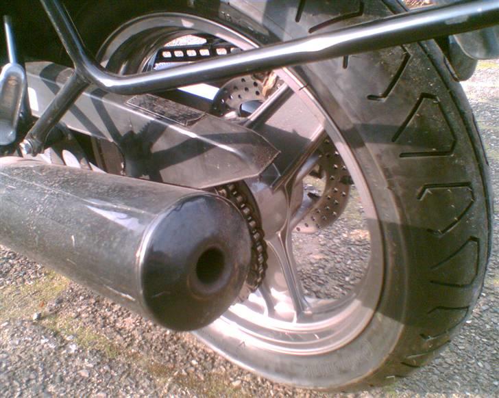 Honda VFR 750 F billede 3