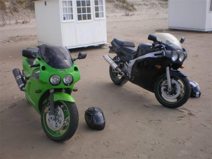 Kawasaki ZXR 750 - Ja... De er frække sammen. billede 18