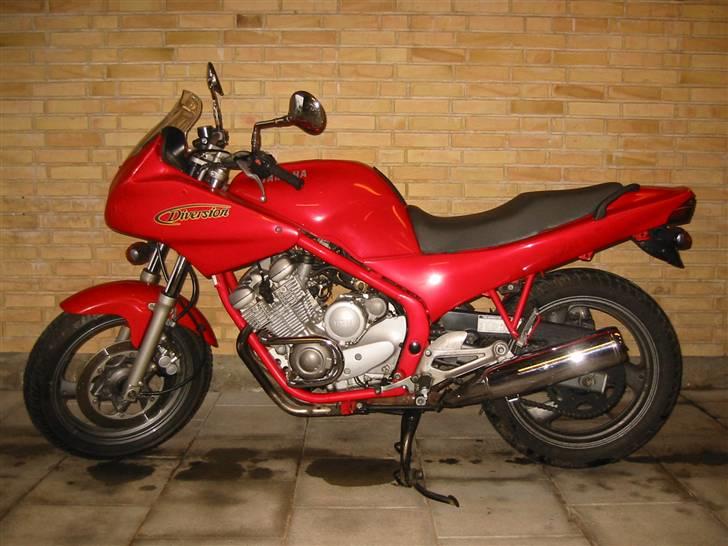 Yamaha XJ 600 S Diversion - Netop fået hjem i garagen billede 1