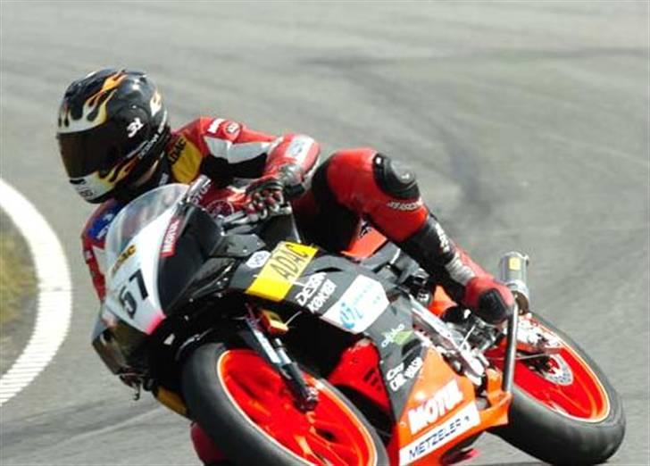 Aprilia RS 125R "SOLGT" - Træning Djursland billede 1