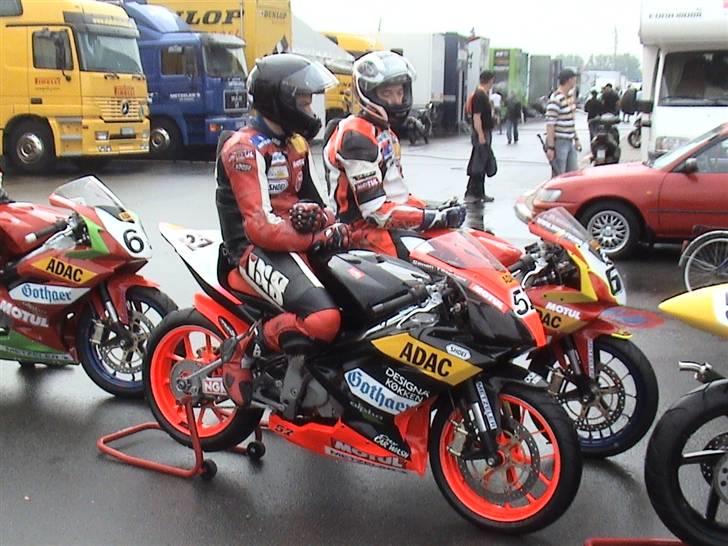 Aprilia RS 125R "SOLGT" - Michael#67, Mads#63 og Mig#57 på Oscherleben billede 9