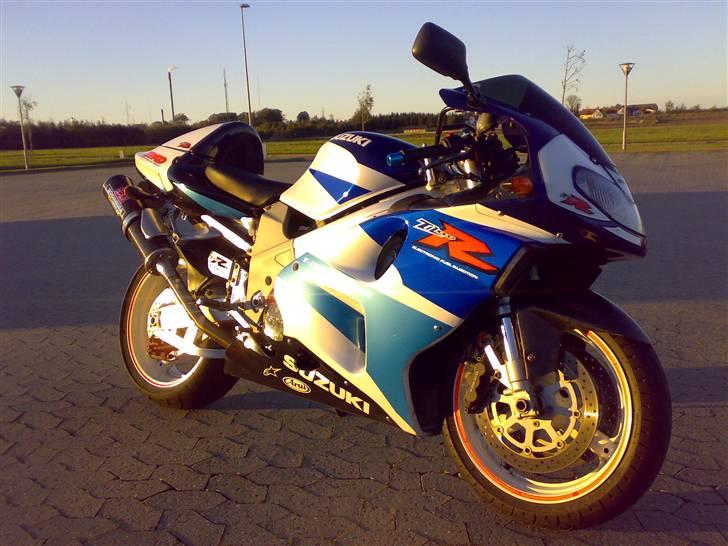 Suzuki TL1000R billede 3