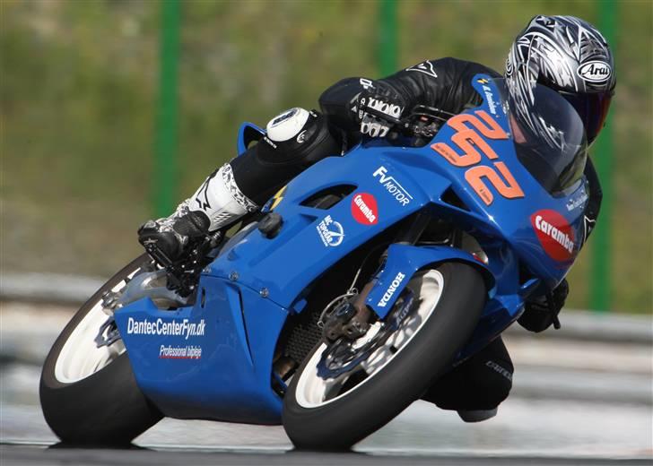 Honda CBR 1000RR Fireblade - Nyt nummer til 2009 (og har ikke licens - blot for sjov - smiler) billede 1