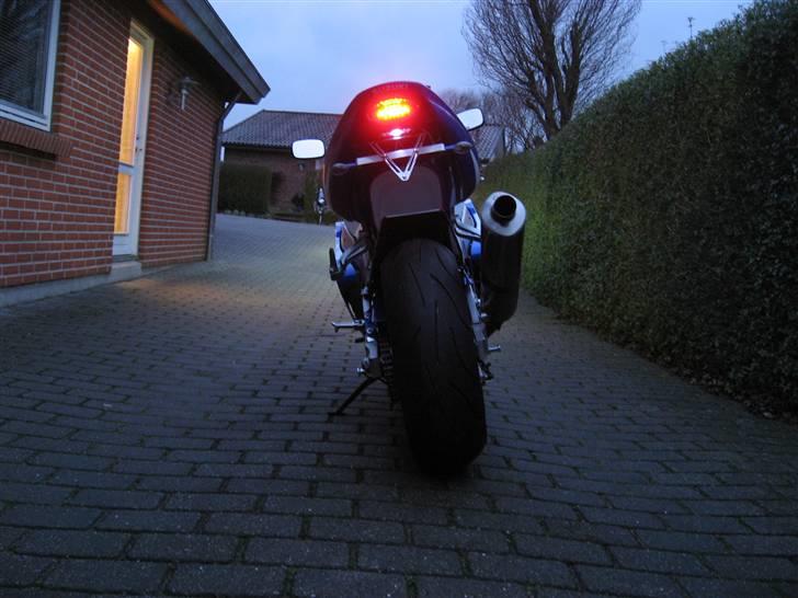 Suzuki Gsxr 1000 Solgt billede 17