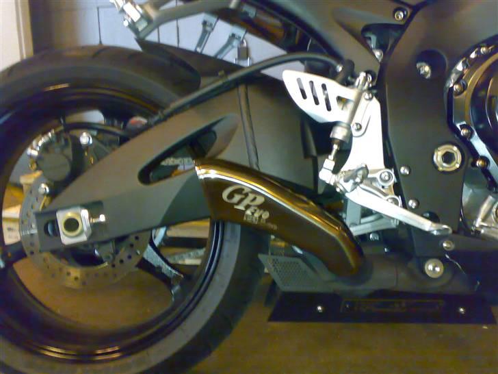 Suzuki GSX600R K7 billede 10