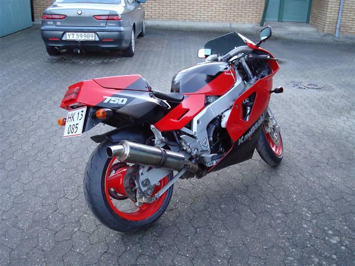 Kawasaki ZXR 750 H2 billede 3