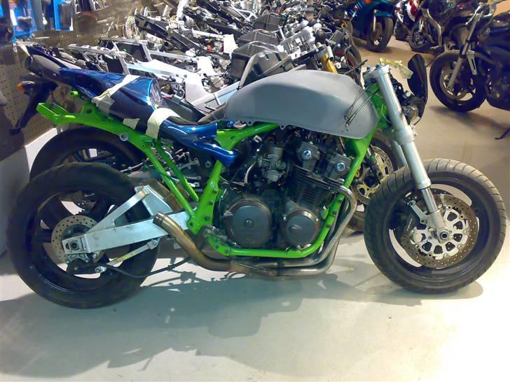 Honda CB 750 KZ - Skrottet - Lige en ide om, hvordan den kunne komme til at se ud. billede 9