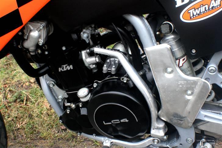 KTM LC4 88 - On/Offroad SOLGT billede 3