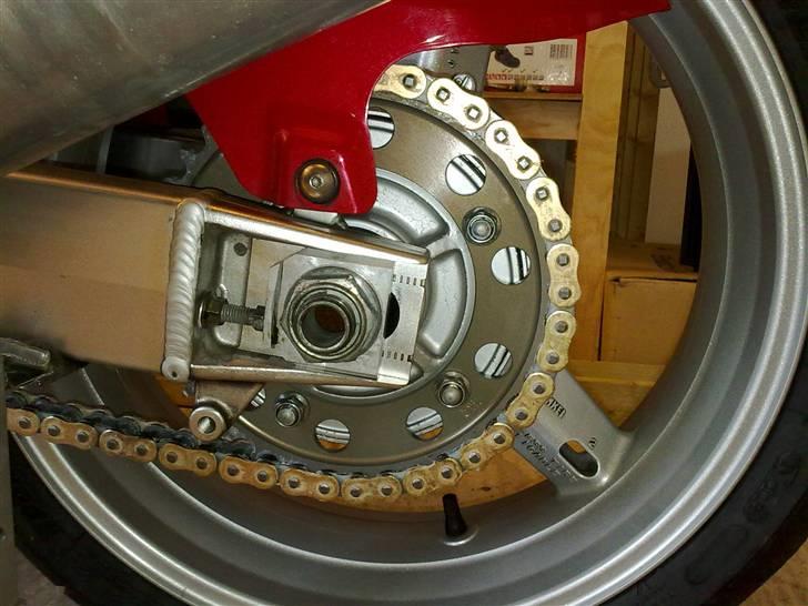 Suzuki SV 1000 S - Alu-tandhjul / Guldkæde :) :) billede 5