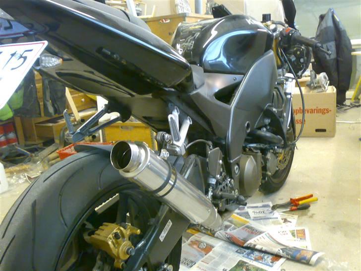 Kawasaki ZX-10R  SOLGT - 11/11 2007 Har lige monteret sato udstødning billede 15