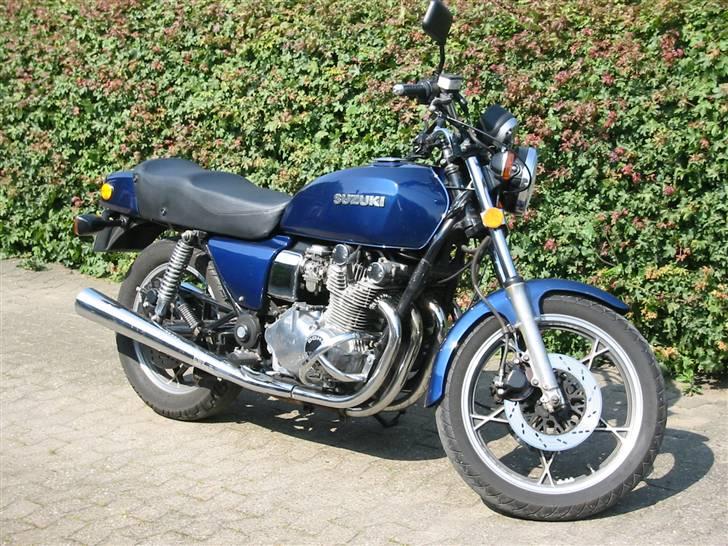 Suzuki GS 850 G Billeder af mcer Uploaded af Hoffa