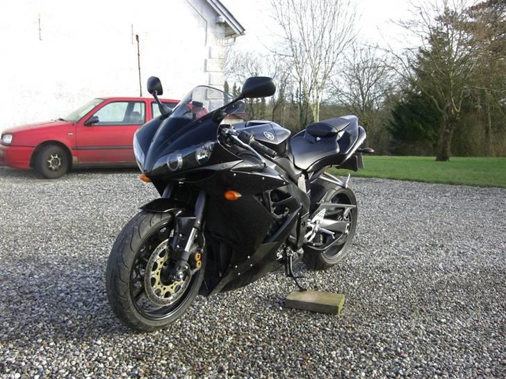 Yamaha R1 RN12 billede 1