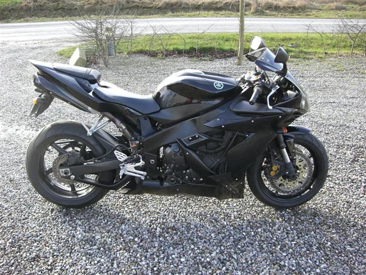 Yamaha R1 RN12 billede 3