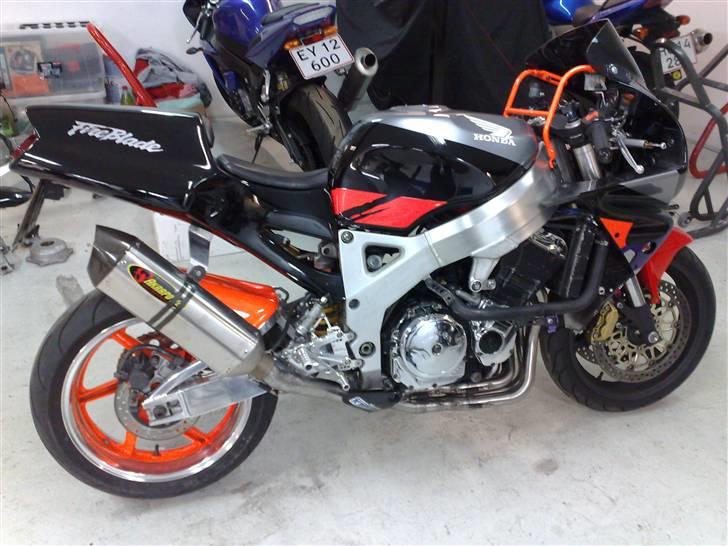 Honda cbr 900rr/1100 solgt billede 13