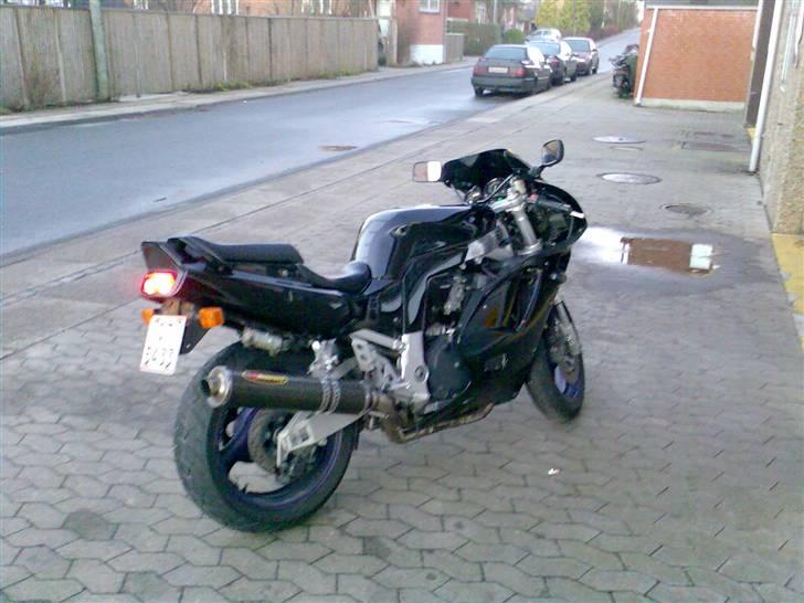 Suzuki gsx-r 750 (solgt) - Lige da jeg havde fået den billede 8