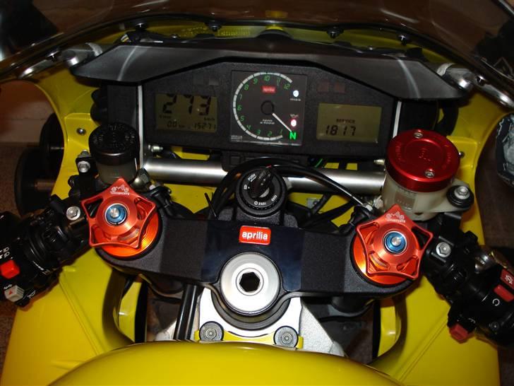 Aprilia RSV MILLE SOLGT - 273 km/t .Sgu da meget godt m 114 hk på hjulet billede 6