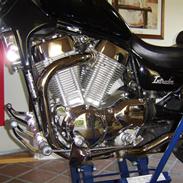 Suzuki vs 1400