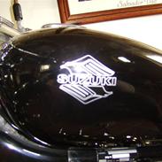 Suzuki vs 1400