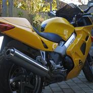 Honda vfr 800