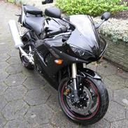 Yamaha YZF-R6 S