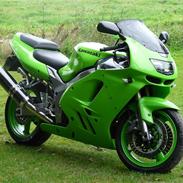 Kawasaki zx9r