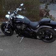 Suzuki Intruder VZ800K7