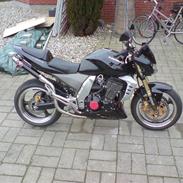 Kawasaki z1000