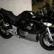 Suzuki GSX 750F