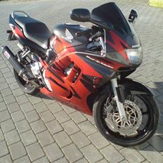 Honda cbr 600 F 