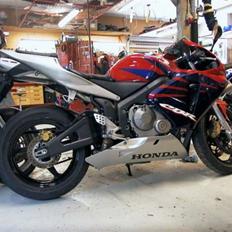 Honda CBR 600 R