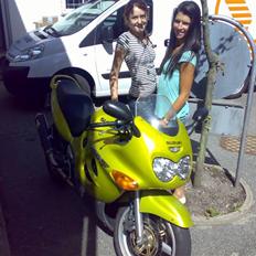 Suzuki GSX 600 F  (Til Salg)DBA