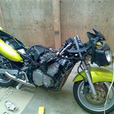 Suzuki GSX 600 F (Til Salg)DBA