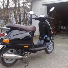 Vespa ET4