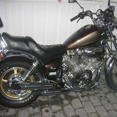Yamaha 1000 virago guld