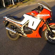 Honda VF500