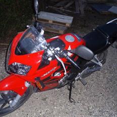 Honda CBR 125 R ** SOLGT **