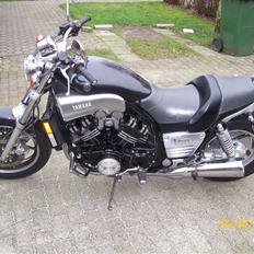 Yamaha vmax solgt