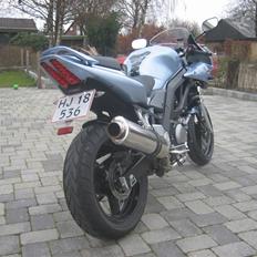 Suzuki sv650s