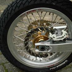 Suzuki RMZ 450 F supermotard Sol