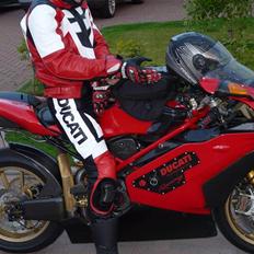 Ducati 999R